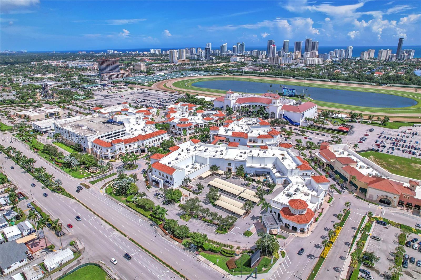 HIGHLAND PARK VILLAGE CON - Residential