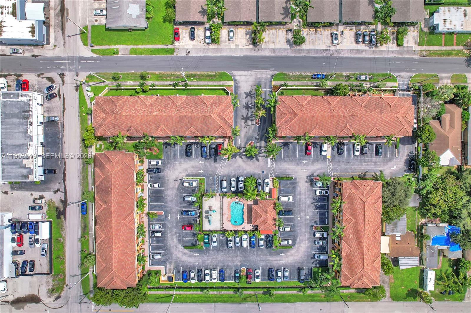 HIGHLAND PARK VILLAGE CON - Residential