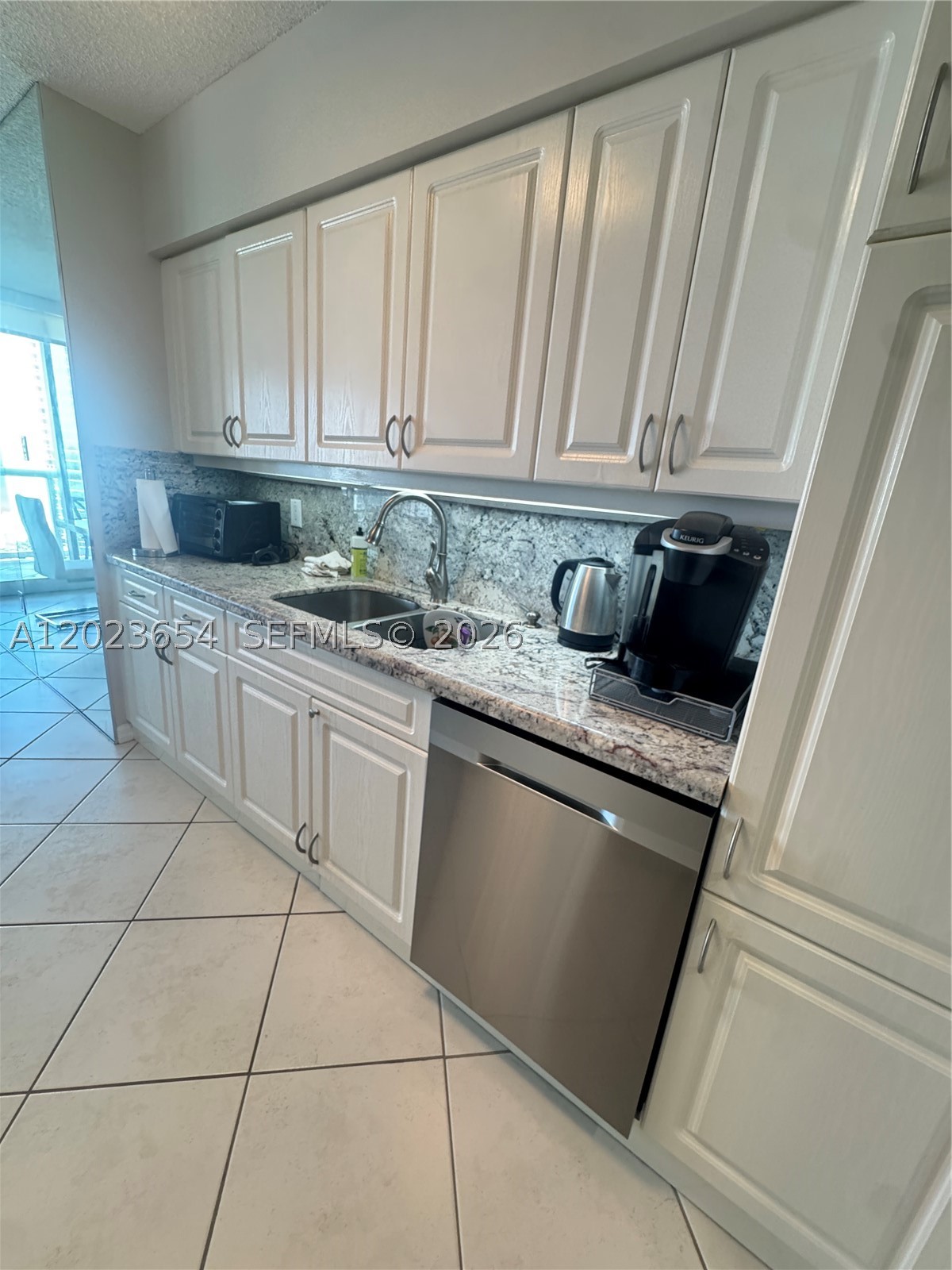 OCEANIA IV CONDO - Residential
