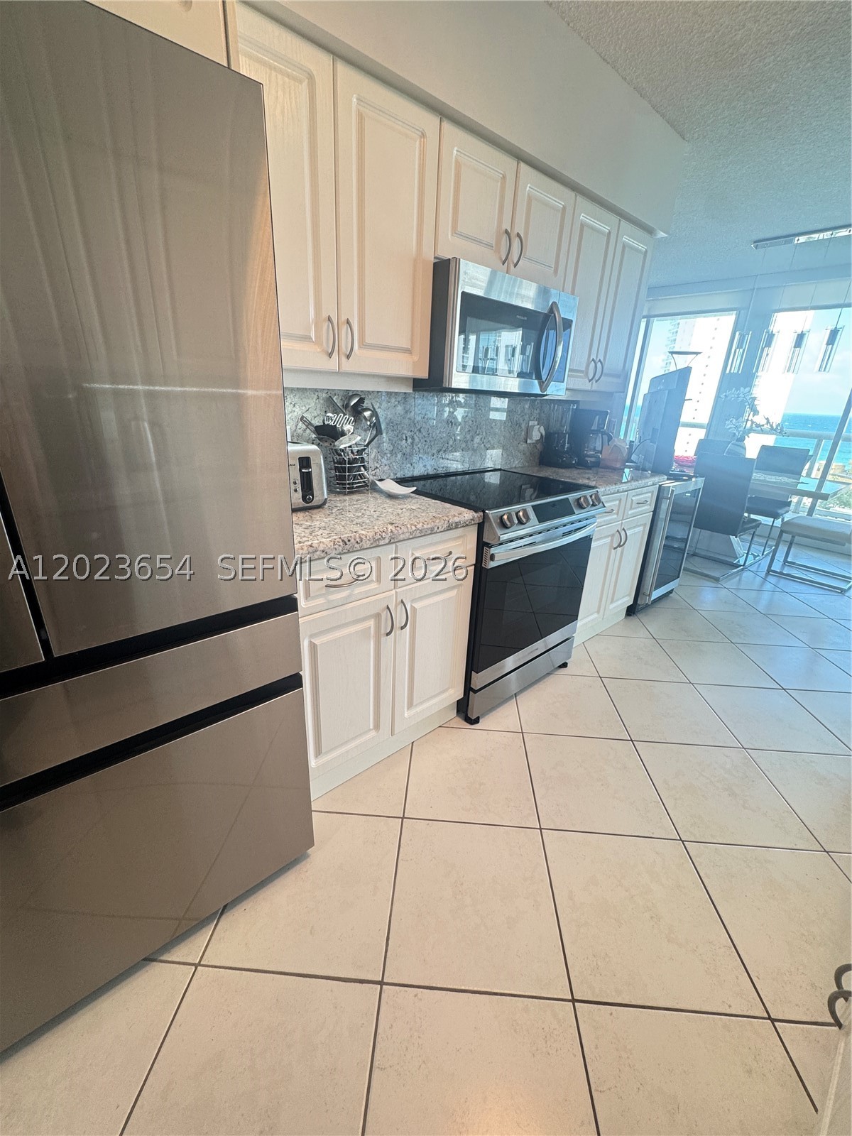 OCEANIA IV CONDO - Residential