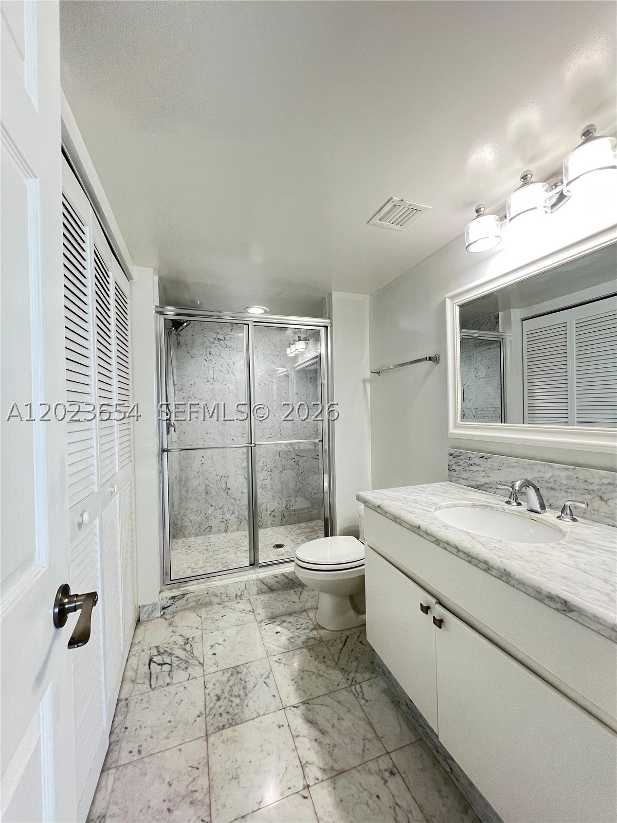 OCEANIA IV CONDO - Residential