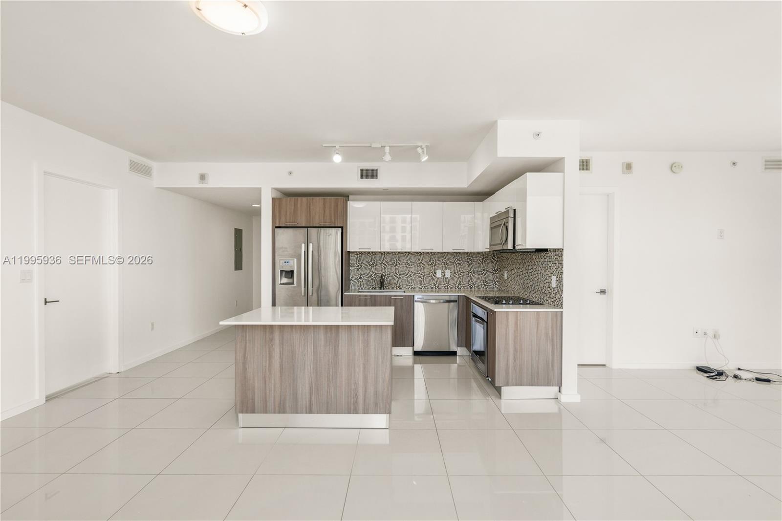 5300 PASEO CONDO - Residential