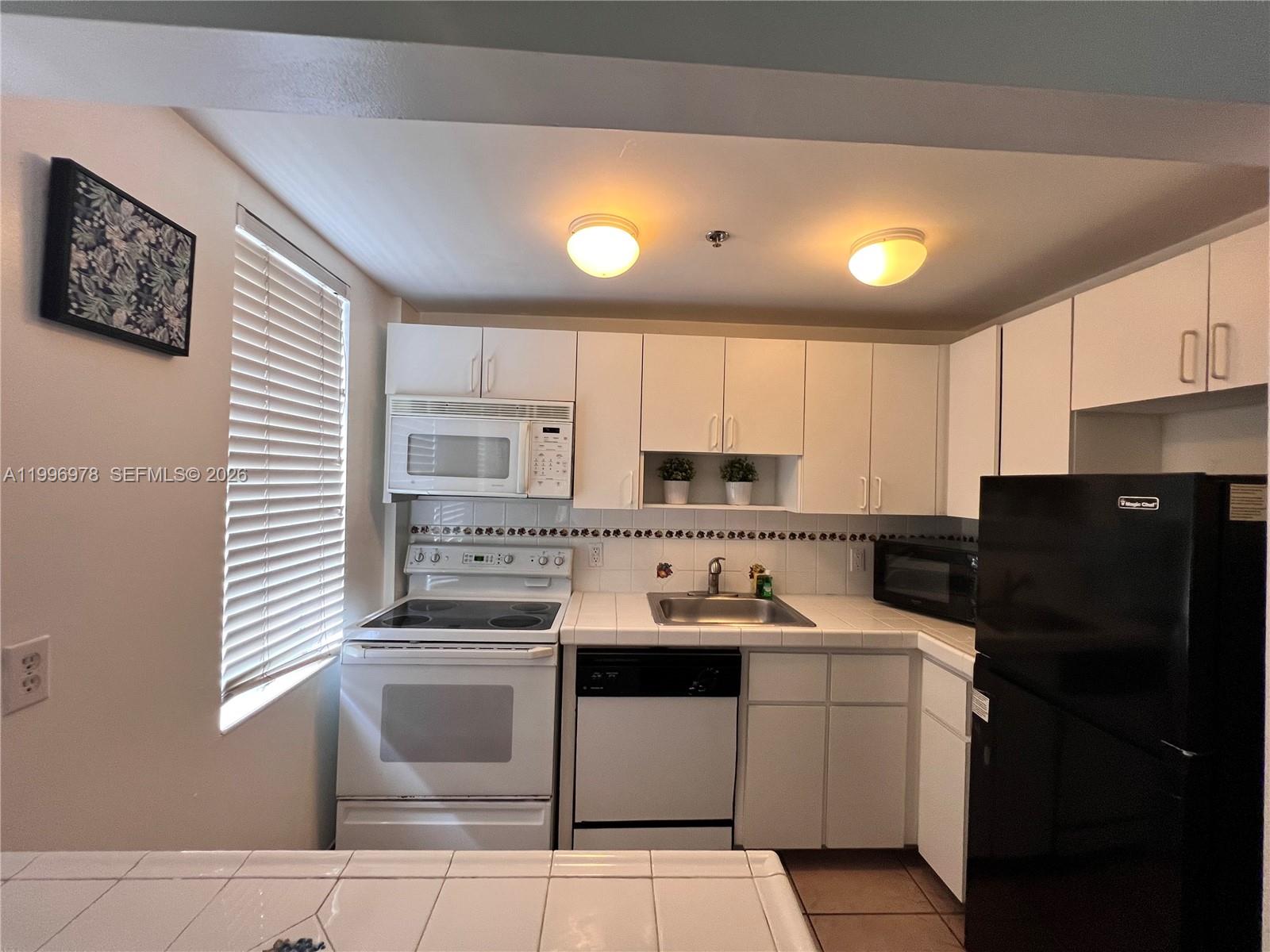 918 Ocean Condo - Residential