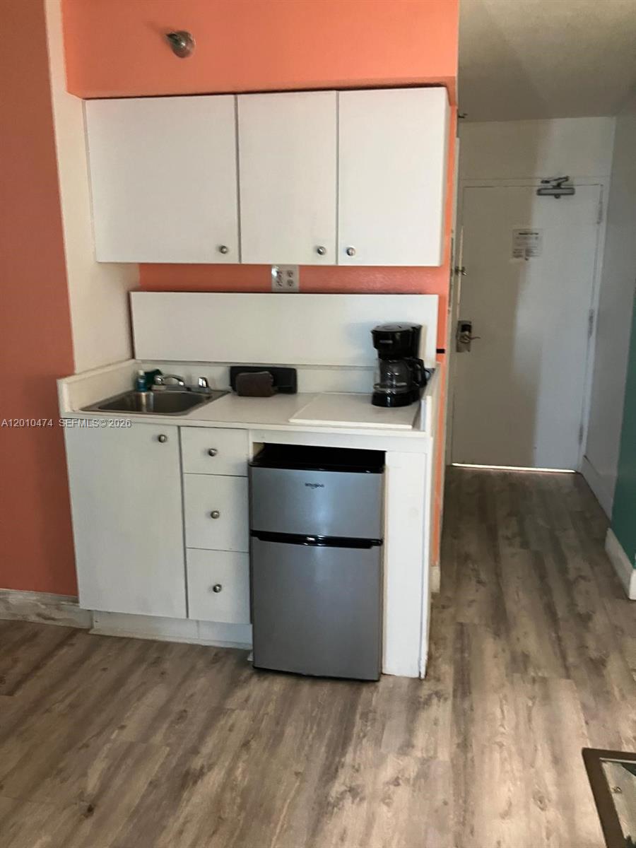 OCEANSIDE INN - Residential
