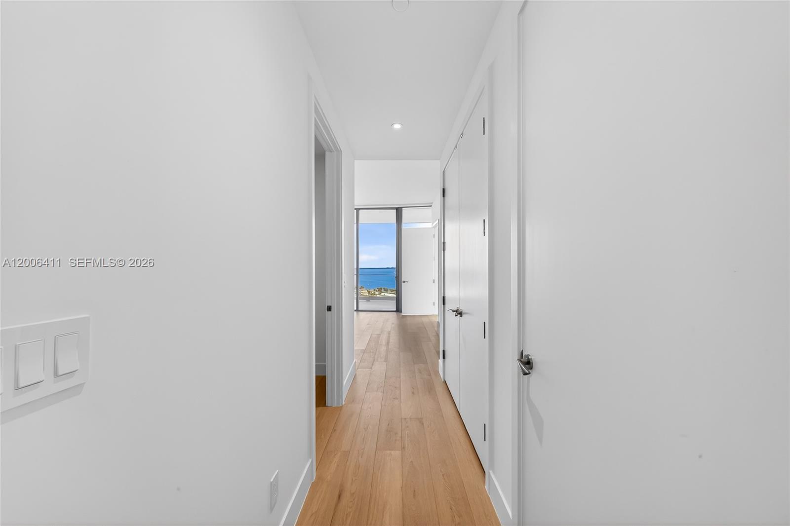 UNA RESIDENCES - Residential