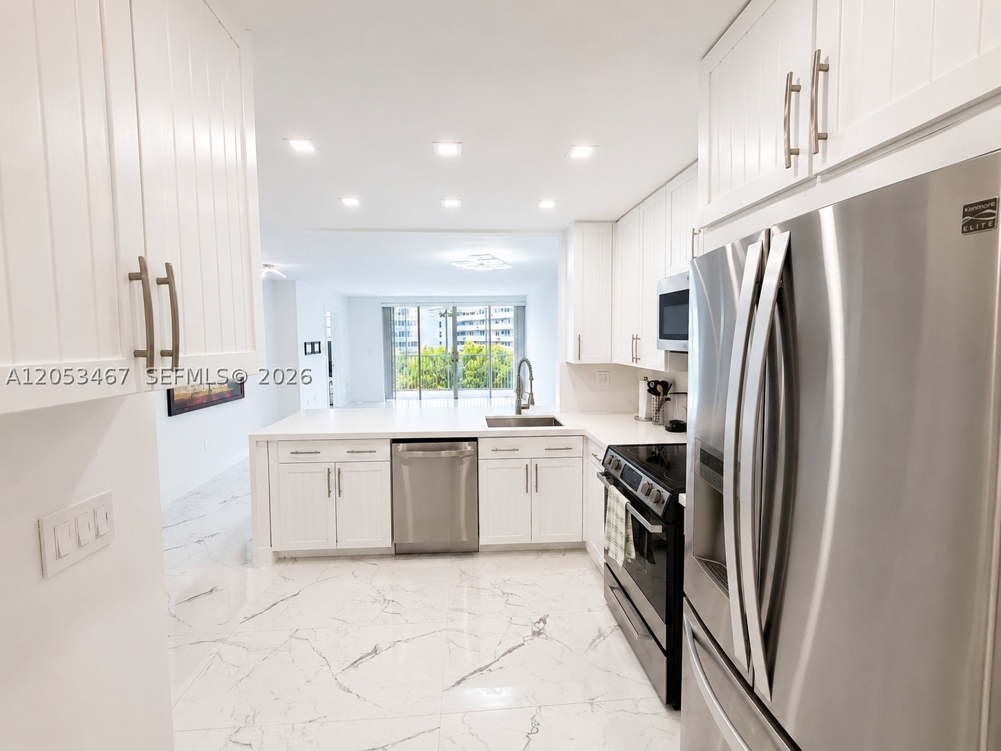 JADE WINDS GROUP-DAISY GA - Residential