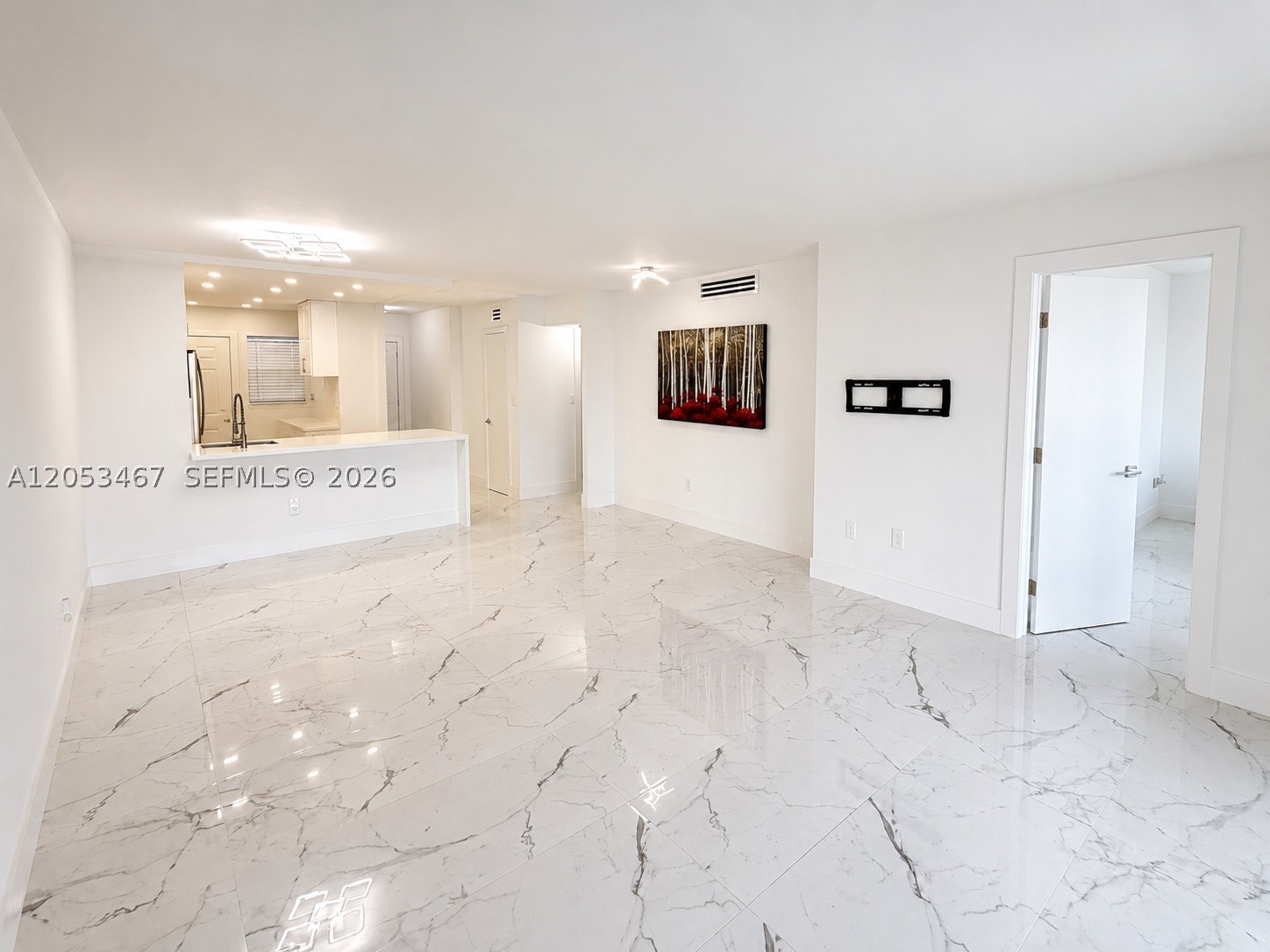 JADE WINDS GROUP-DAISY GA - Residential
