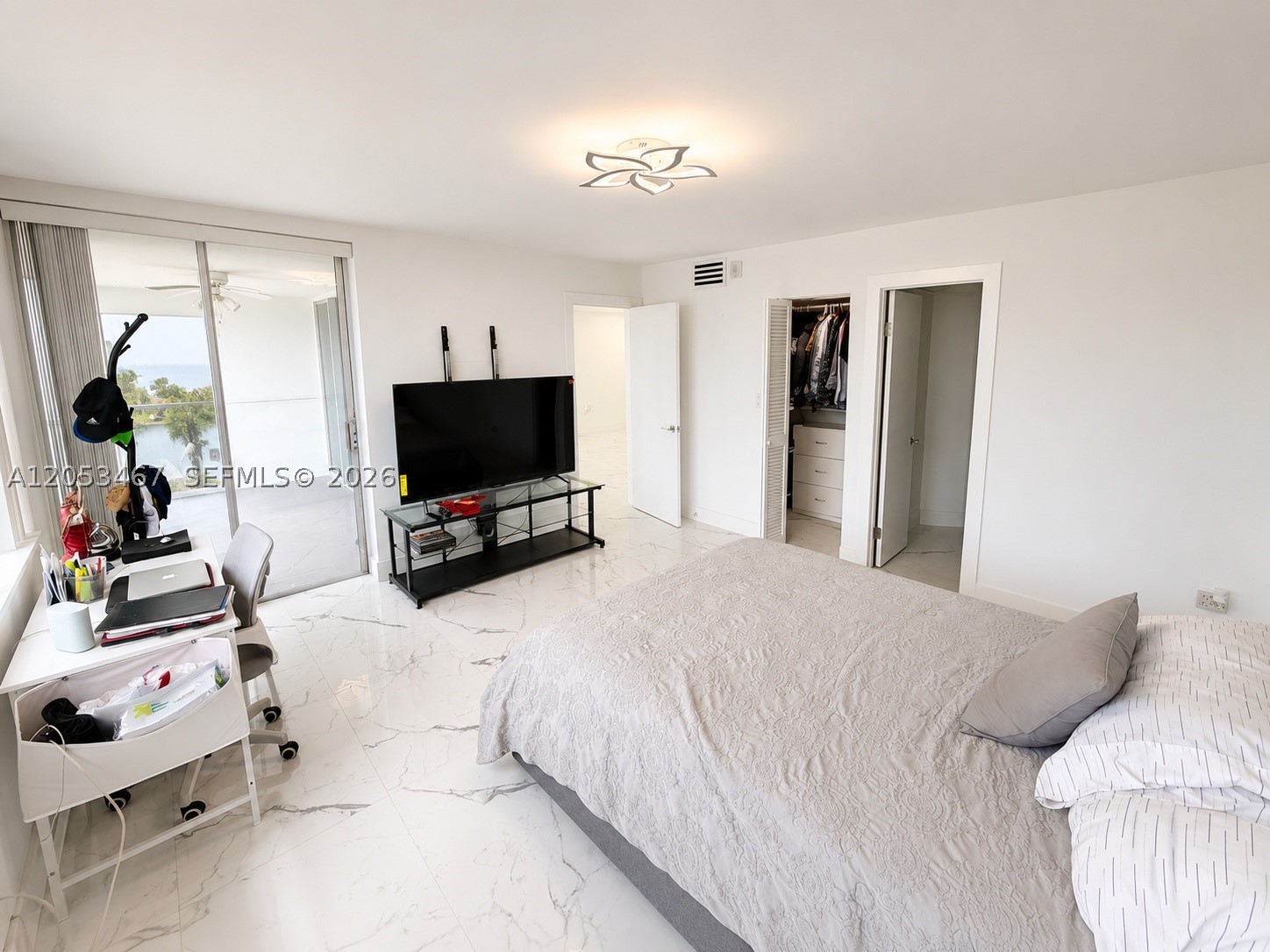 JADE WINDS GROUP-DAISY GA - Residential