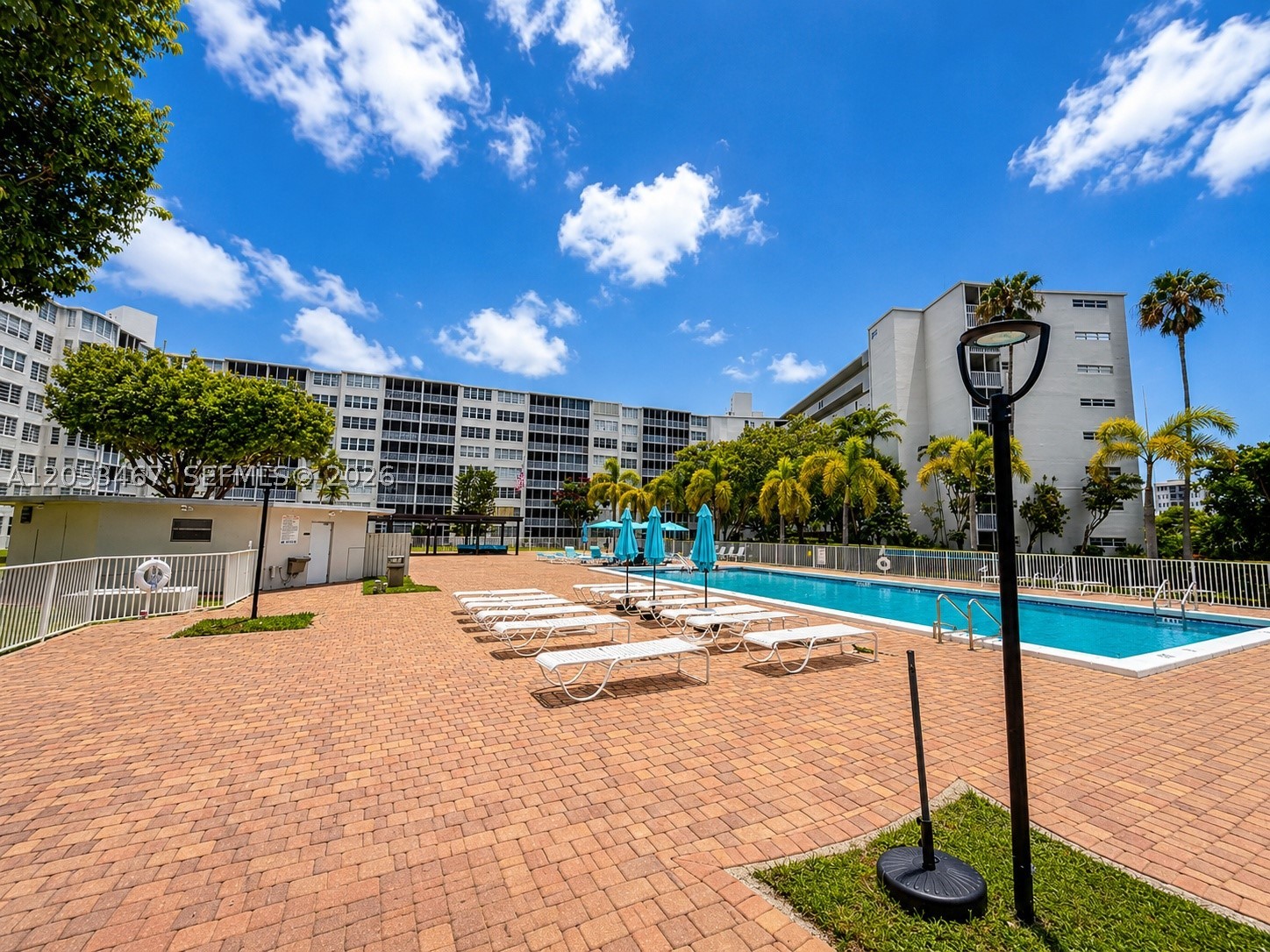 JADE WINDS GROUP-DAISY GA - Residential