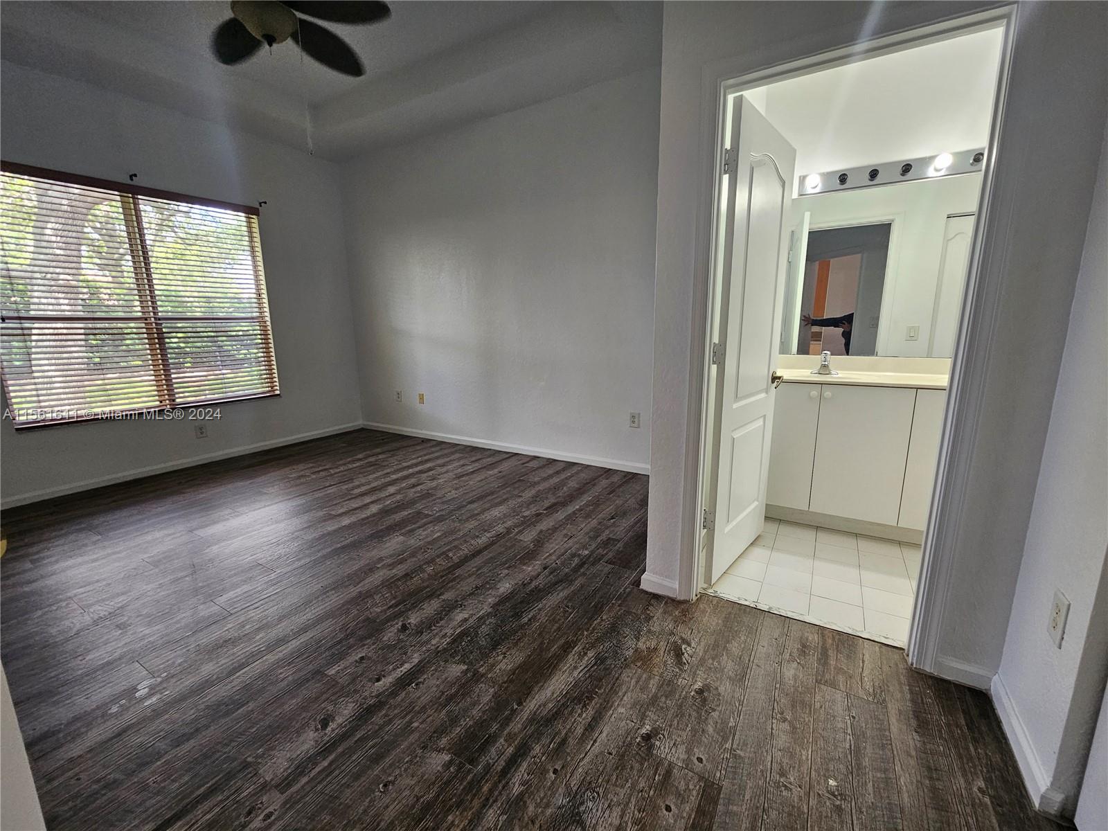 PORTOFINO PALMS - Residential Lease