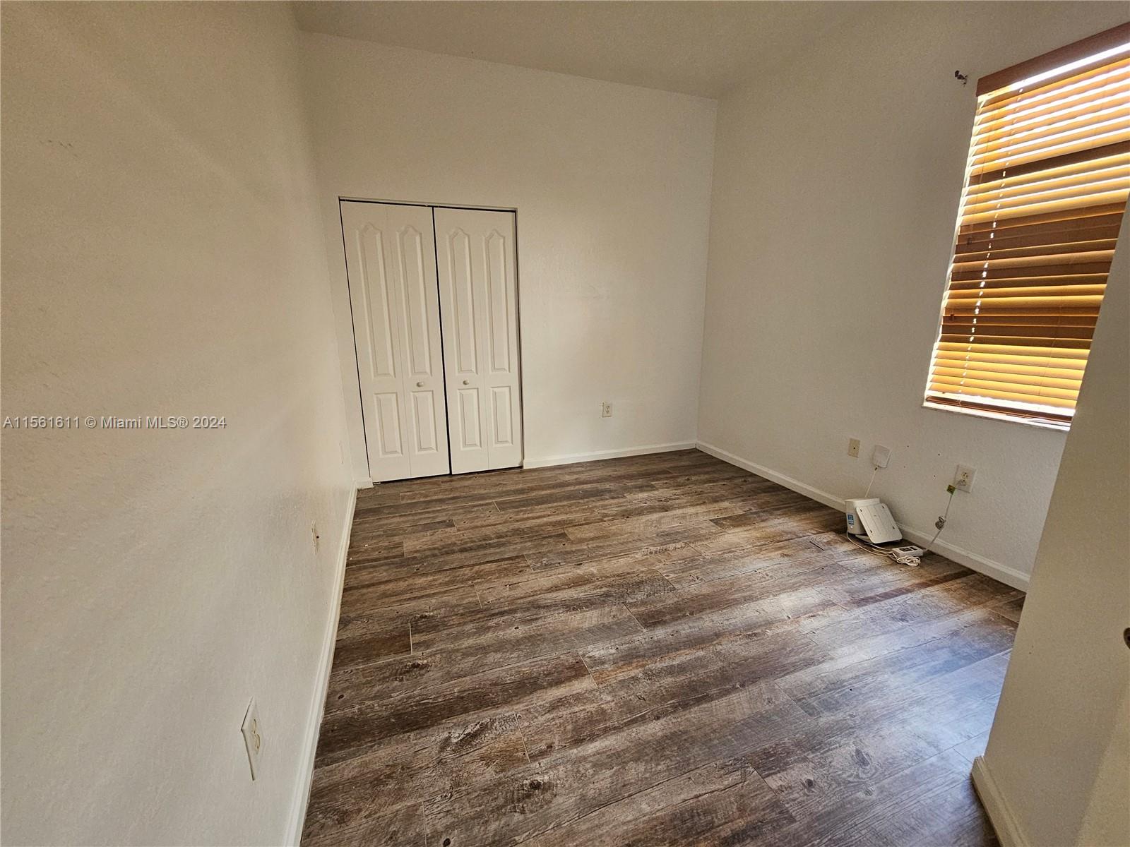 PORTOFINO PALMS - Residential Lease