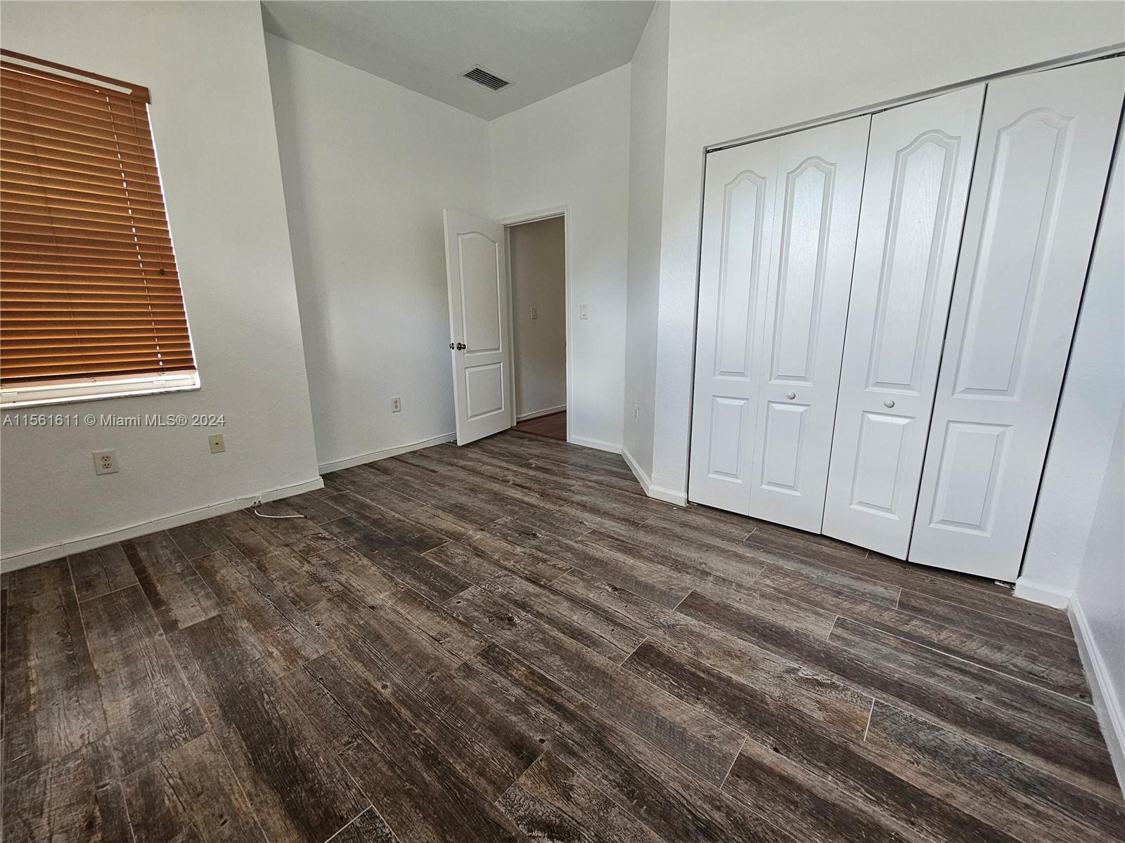 PORTOFINO PALMS - Residential Lease