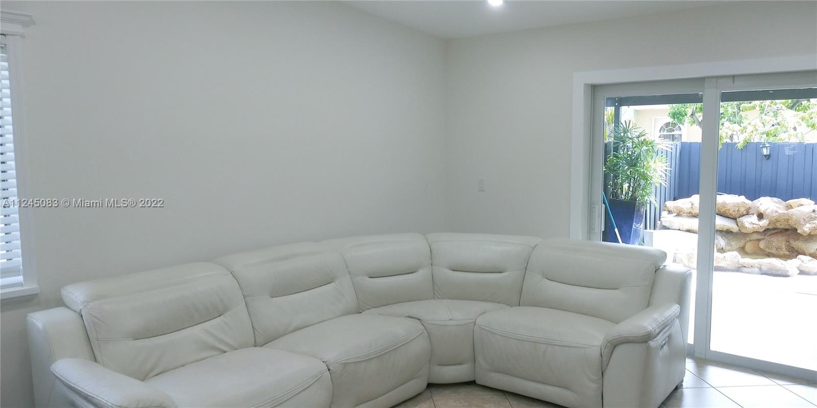 EVERGREEN HOMES VILLAS - Residential