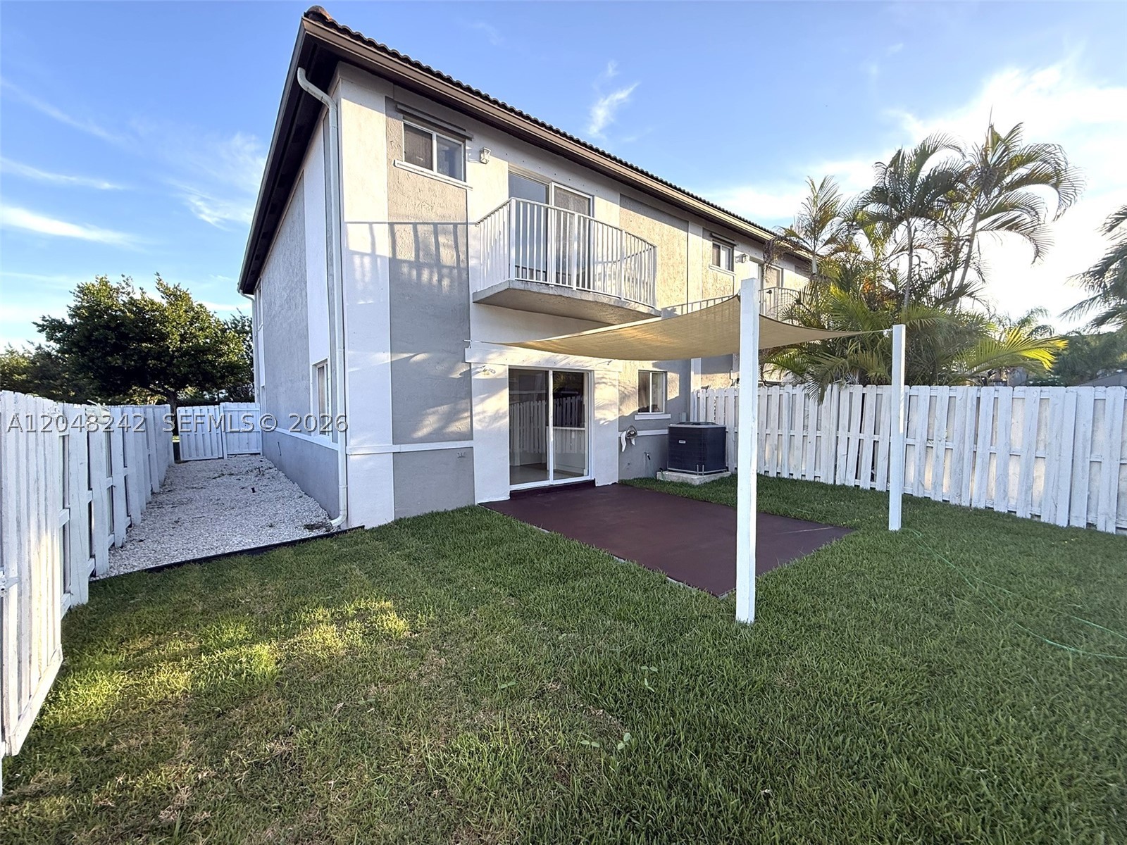 POD 14 AT MONARCH LAKES - Residential