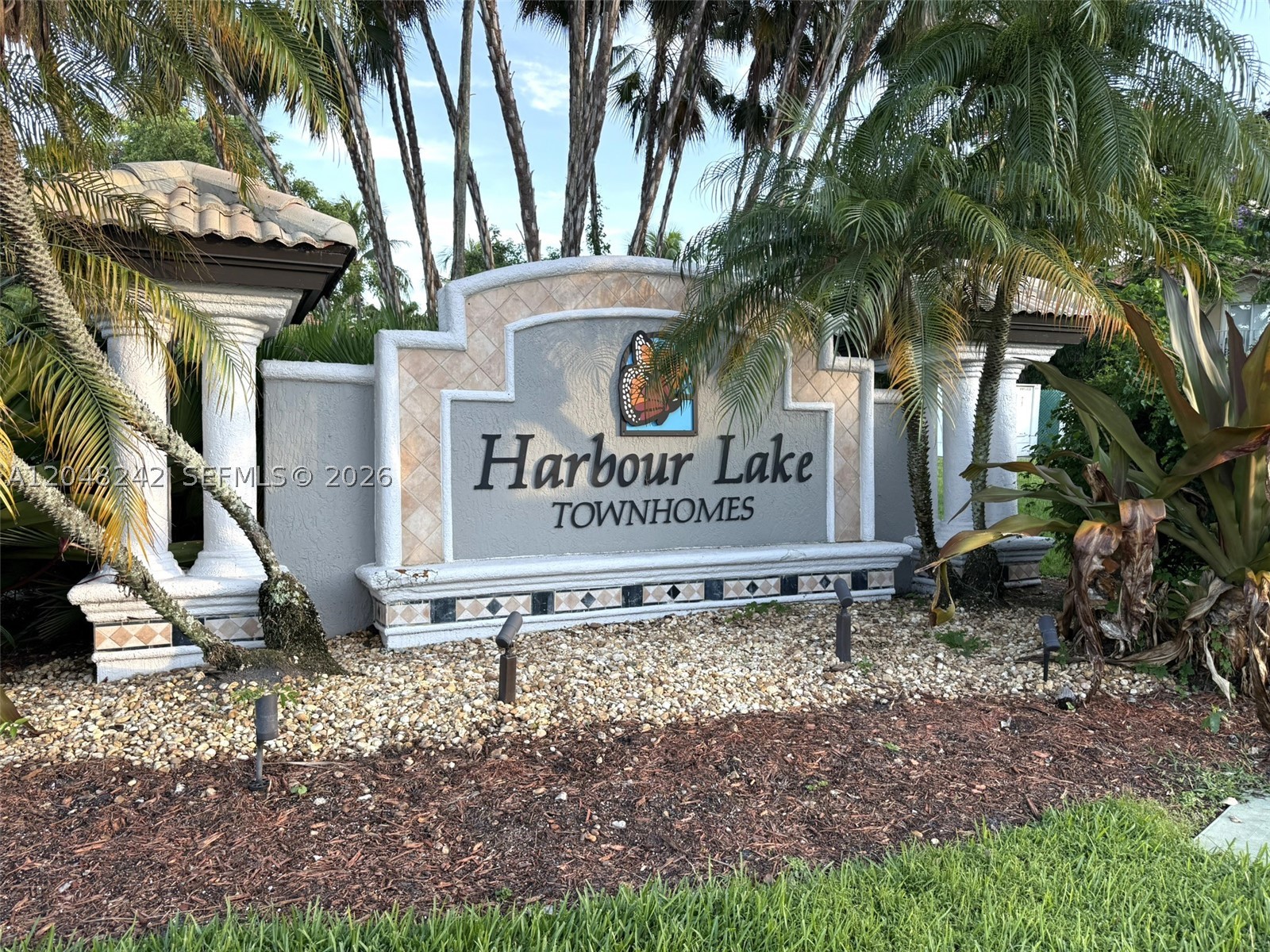 POD 14 AT MONARCH LAKES - Residential