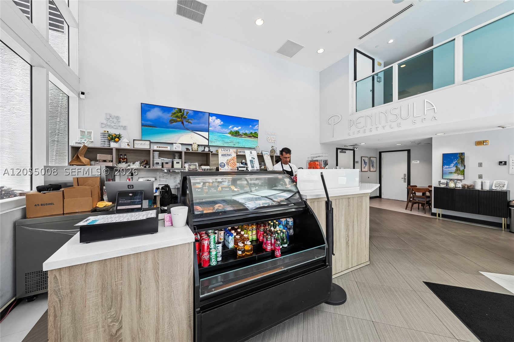THE PENINSULA II CONDO - Residential
