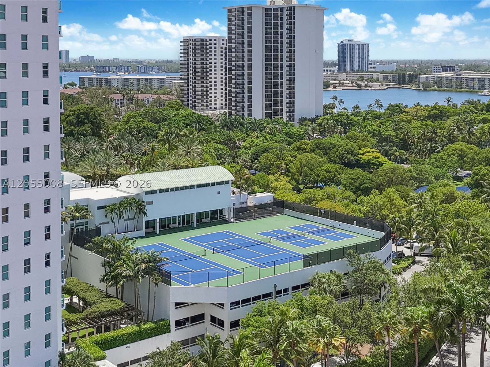 THE PENINSULA II CONDO - Residential