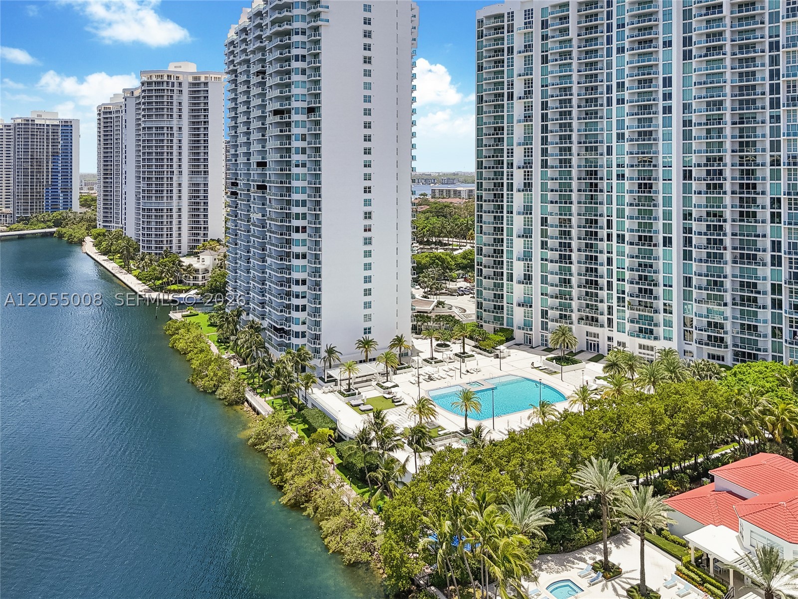 THE PENINSULA II CONDO - Residential