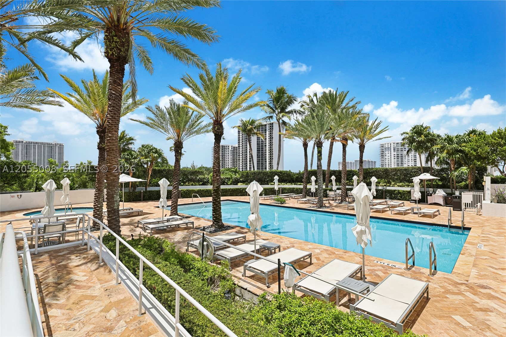 THE PENINSULA II CONDO - Residential
