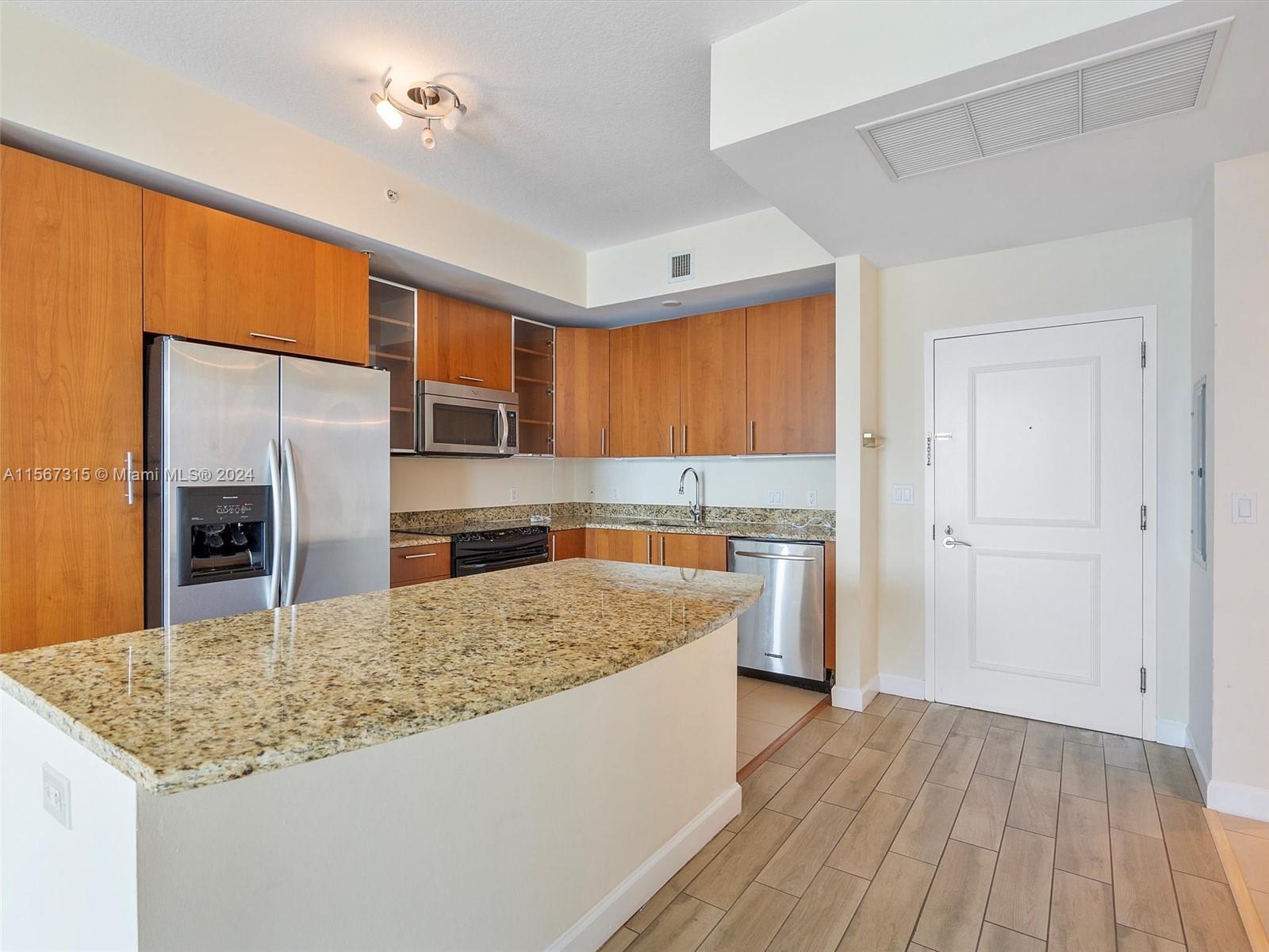 OCEAN MARINE YACHT CLUB C - Residential
