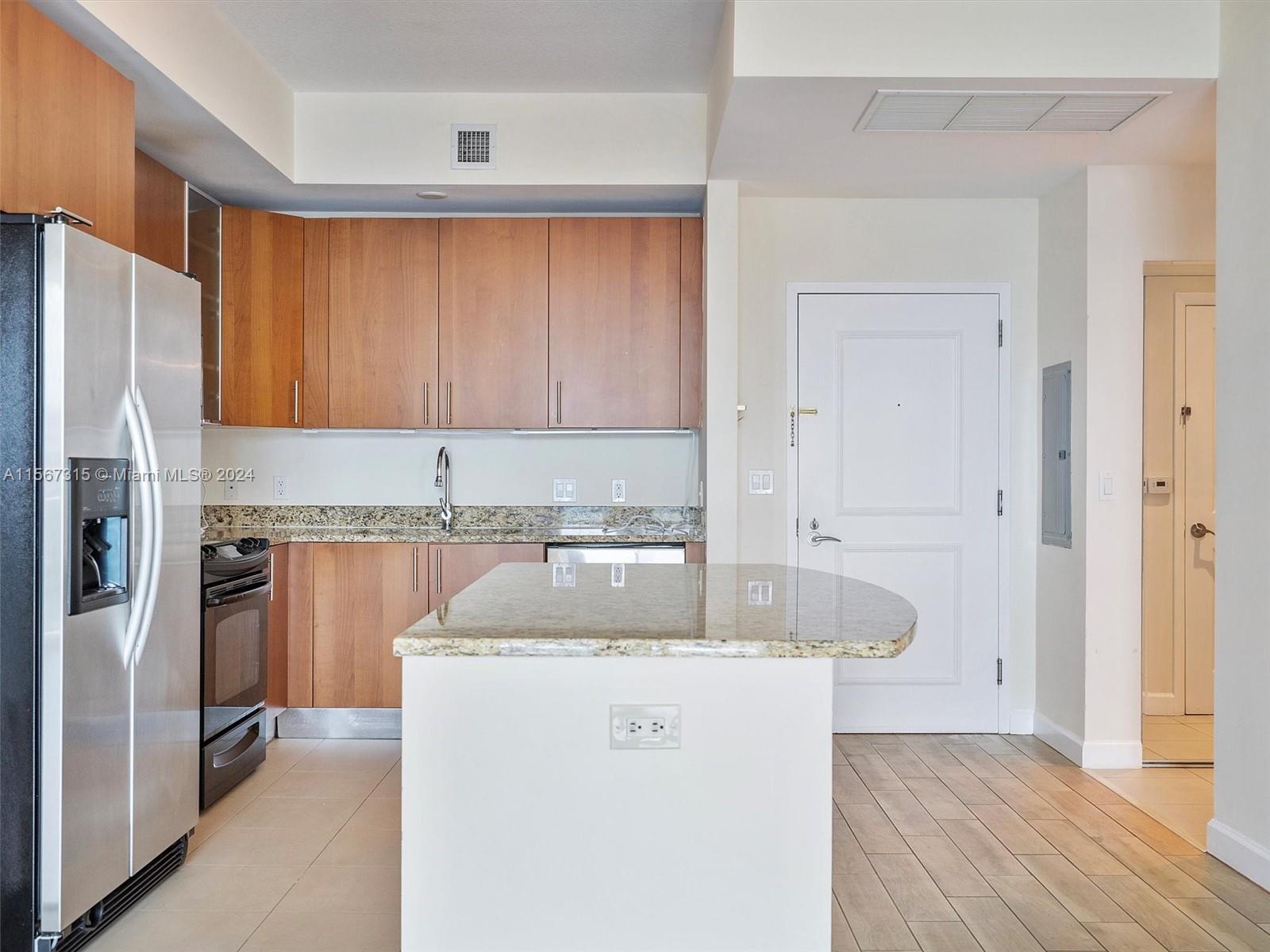 OCEAN MARINE YACHT CLUB C - Residential