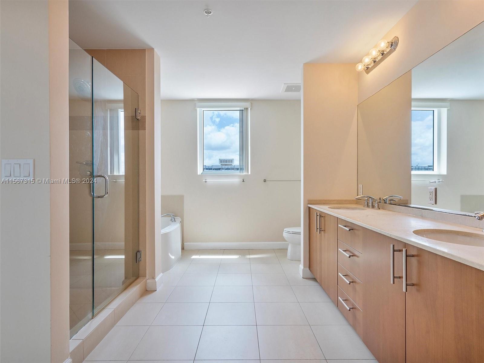 OCEAN MARINE YACHT CLUB C - Residential