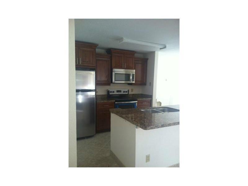 SAVANNAH AT RIVERSIDE CON - Residential Lease