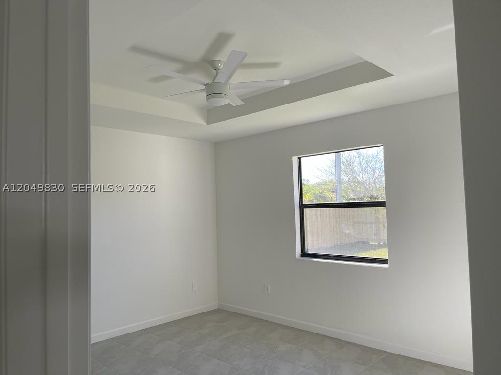 ESTATES AT SILVER PALM - Residential Lease