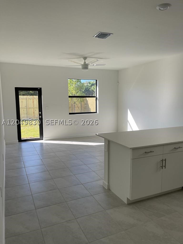 ESTATES AT SILVER PALM - Residential Lease