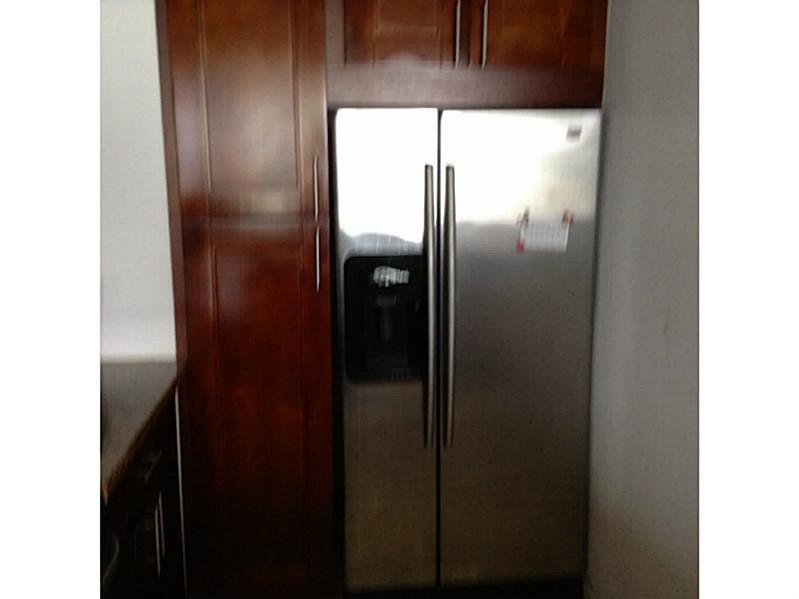 THE GRANDVIEW PALACE COND - Residential Lease