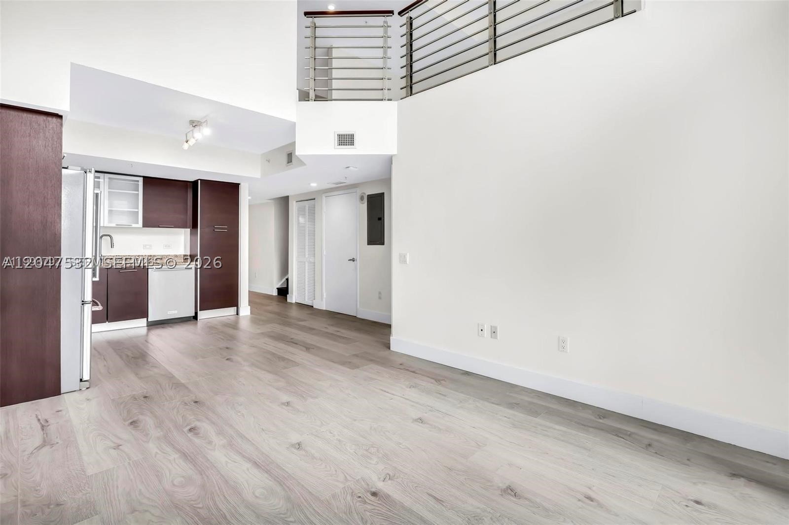 BRICKELL ON THE RIVER S T - Residential Lease