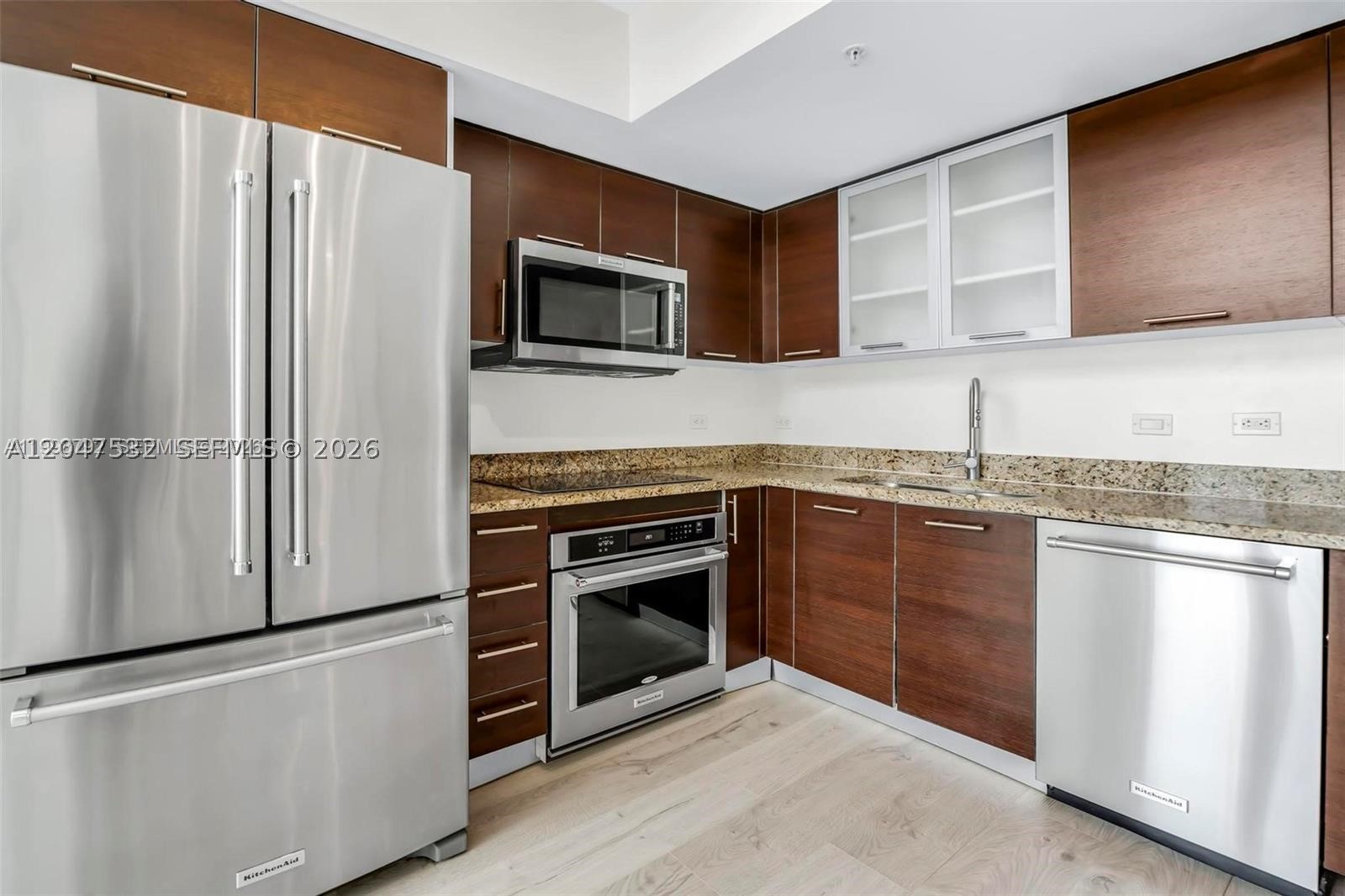 BRICKELL ON THE RIVER S T - Residential Lease
