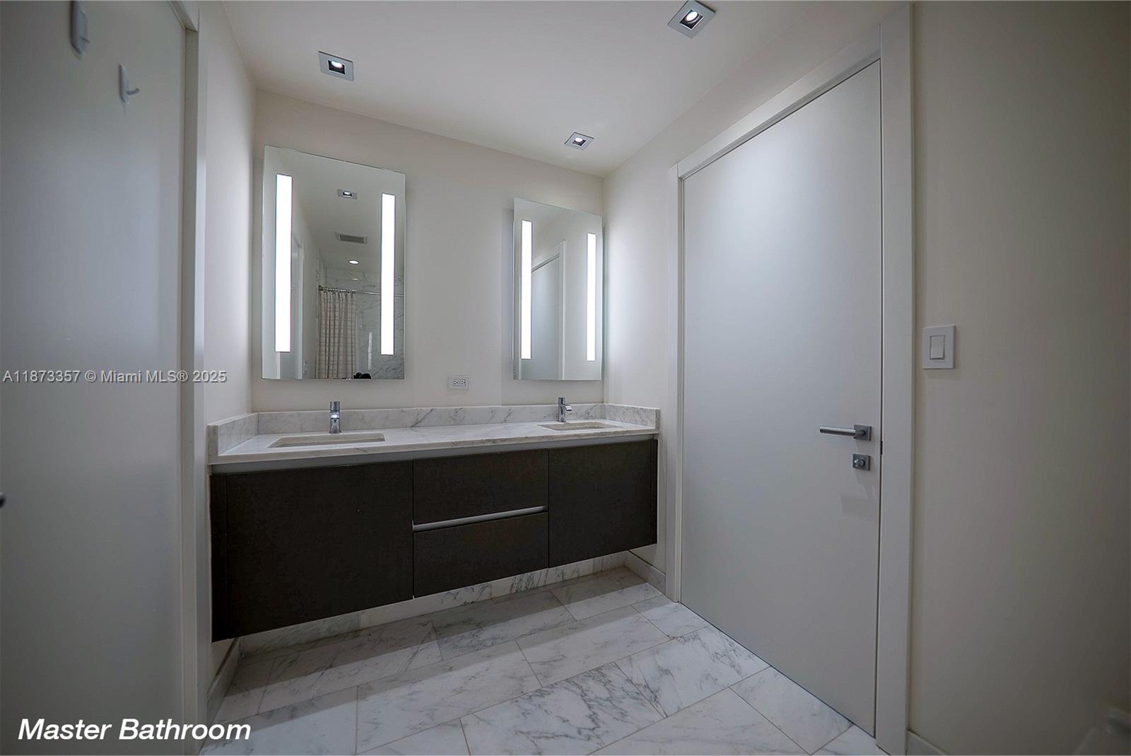 ECHO BRICKELL CONDO - Residential