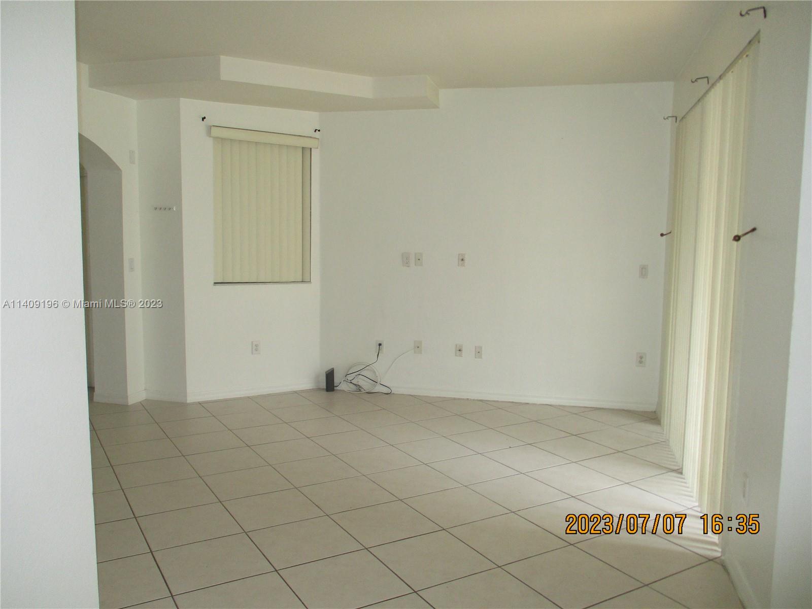 CENTURY PARK CONDO NO 2 - Residential Lease