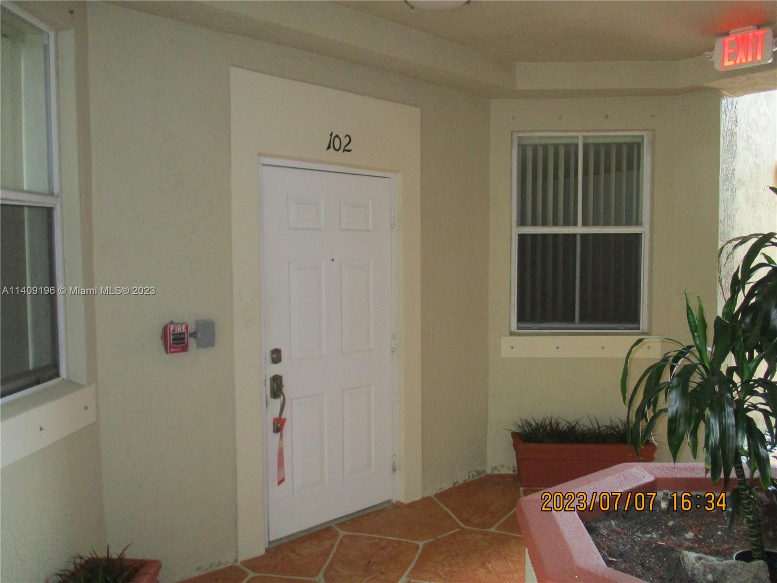 CENTURY PARK CONDO NO 2 - Residential Lease