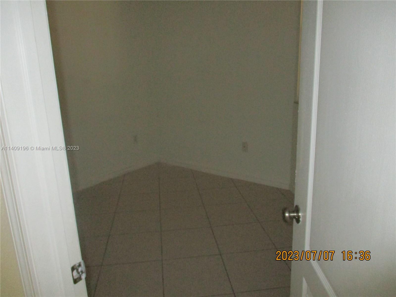 CENTURY PARK CONDO NO 2 - Residential Lease