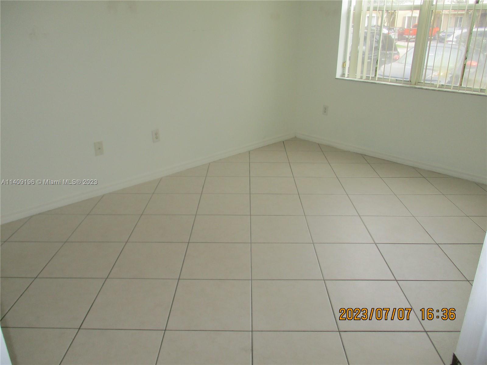 CENTURY PARK CONDO NO 2 - Residential Lease