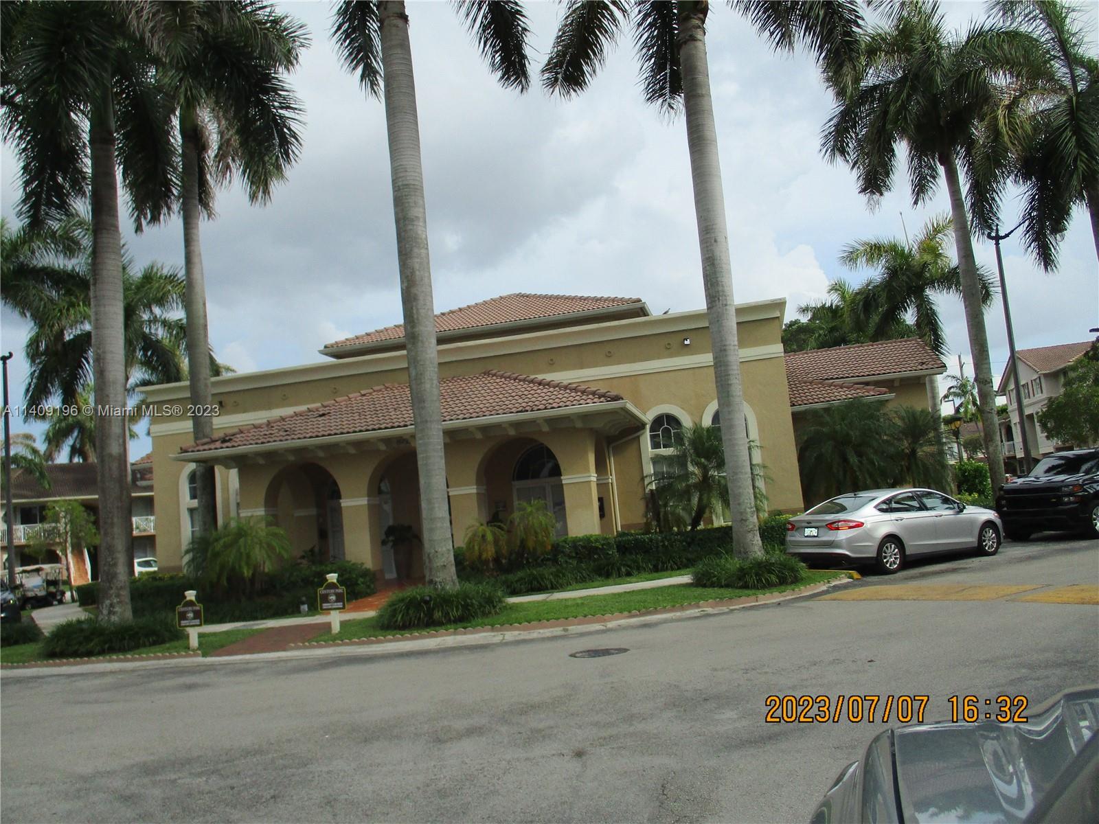 CENTURY PARK CONDO NO 2 - Residential Lease