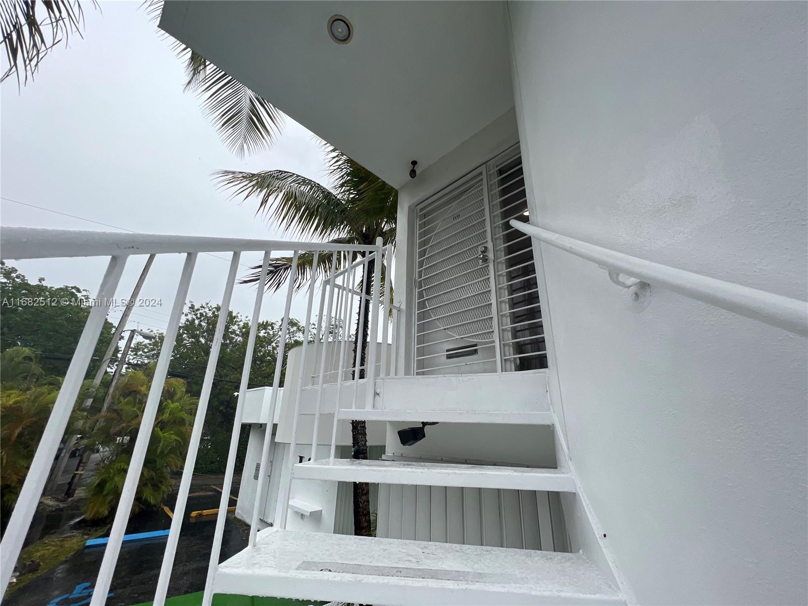 SILVER BLUFF EST SEC C - Residential Lease