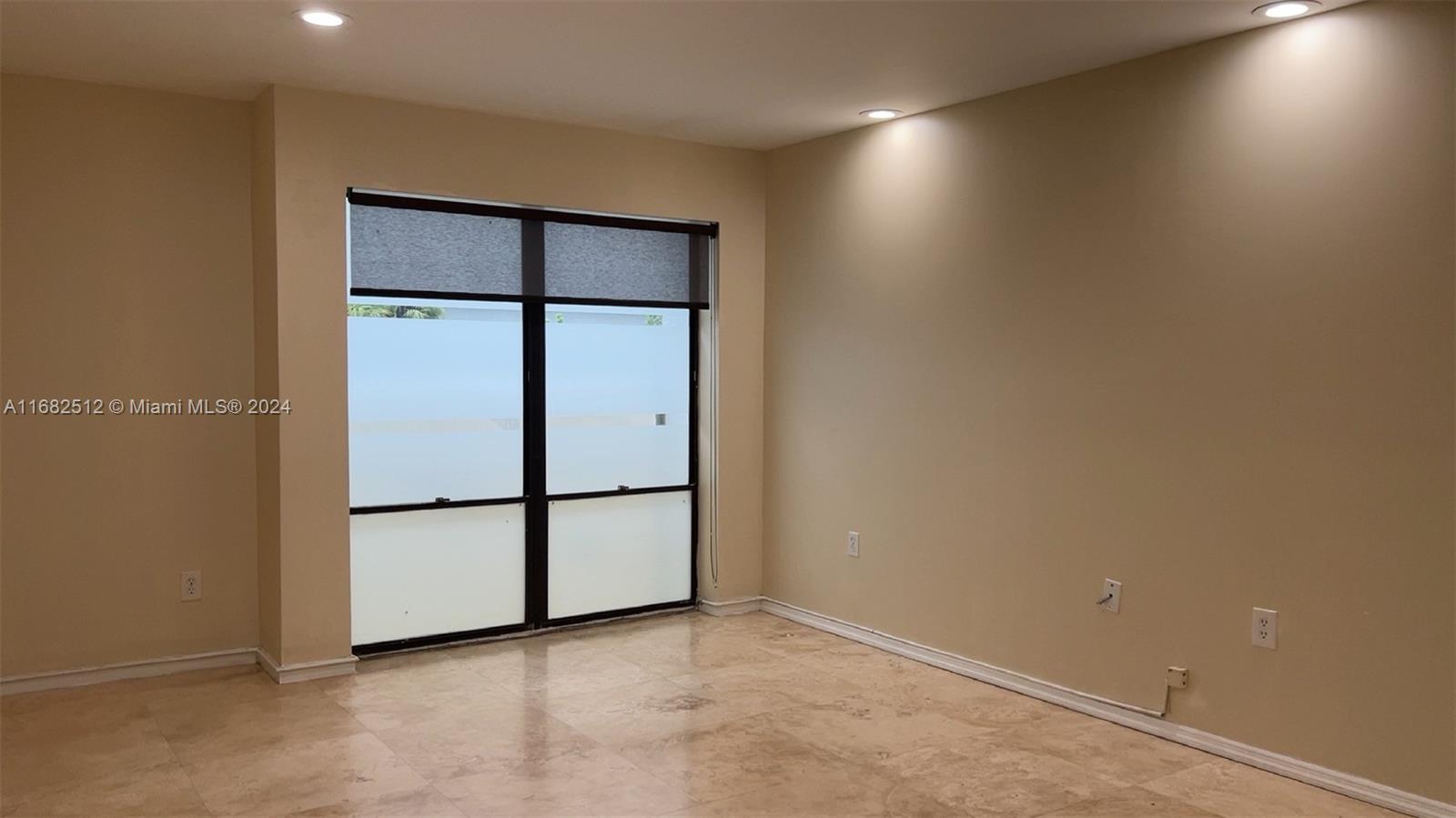SILVER BLUFF EST SEC C - Residential Lease