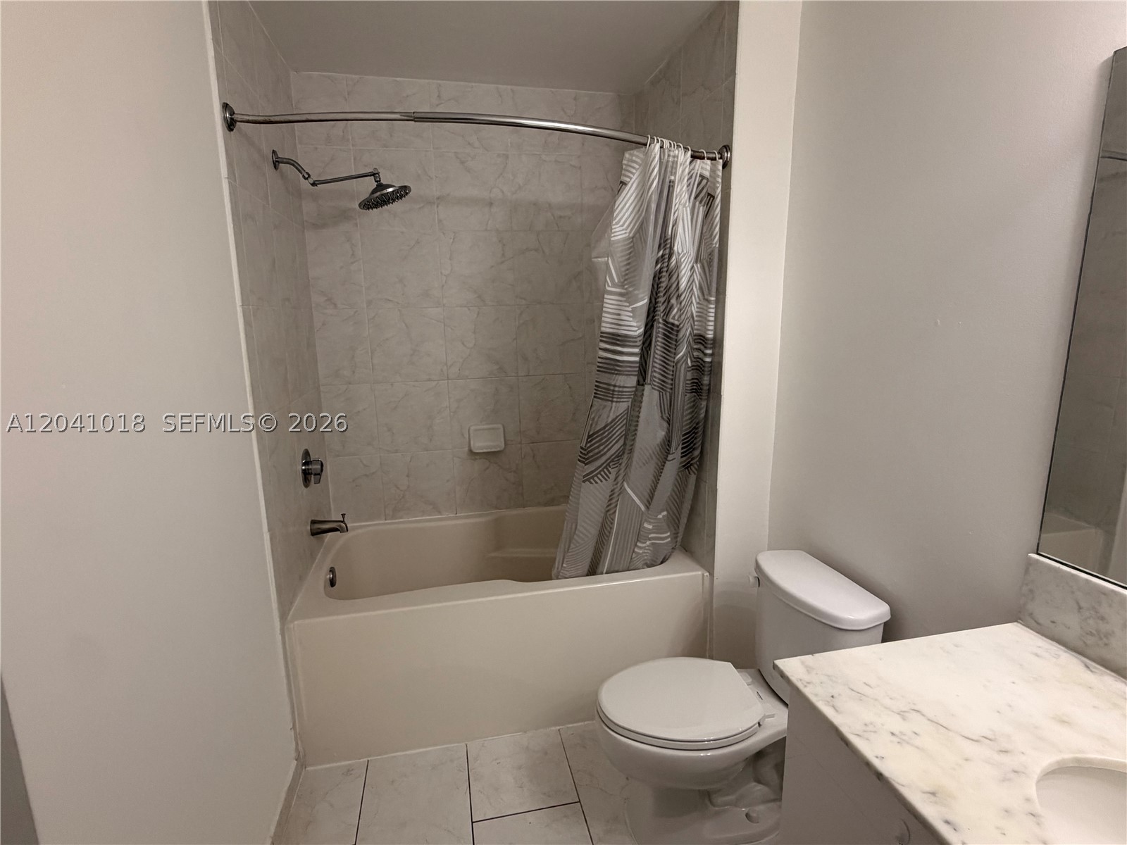 THE LOFT DOWNTOWN II COND - Residential