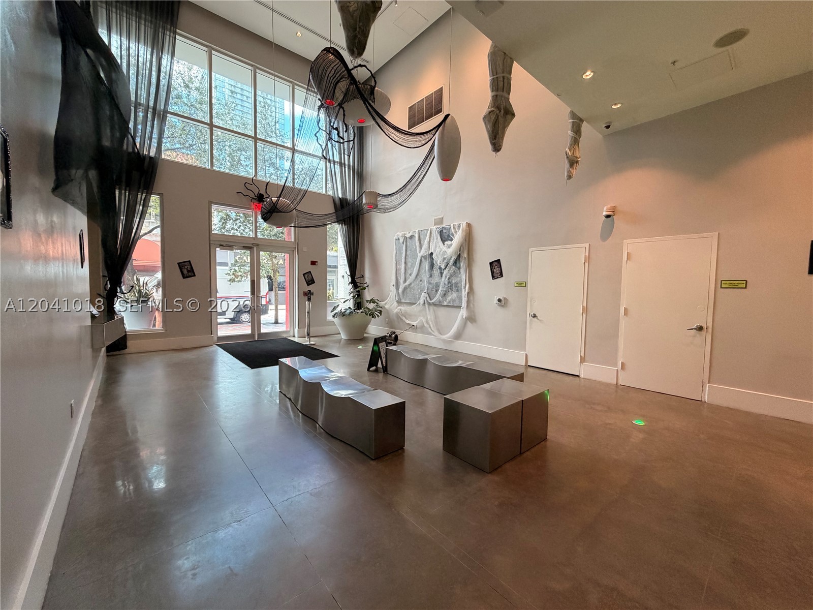 THE LOFT DOWNTOWN II COND - Residential