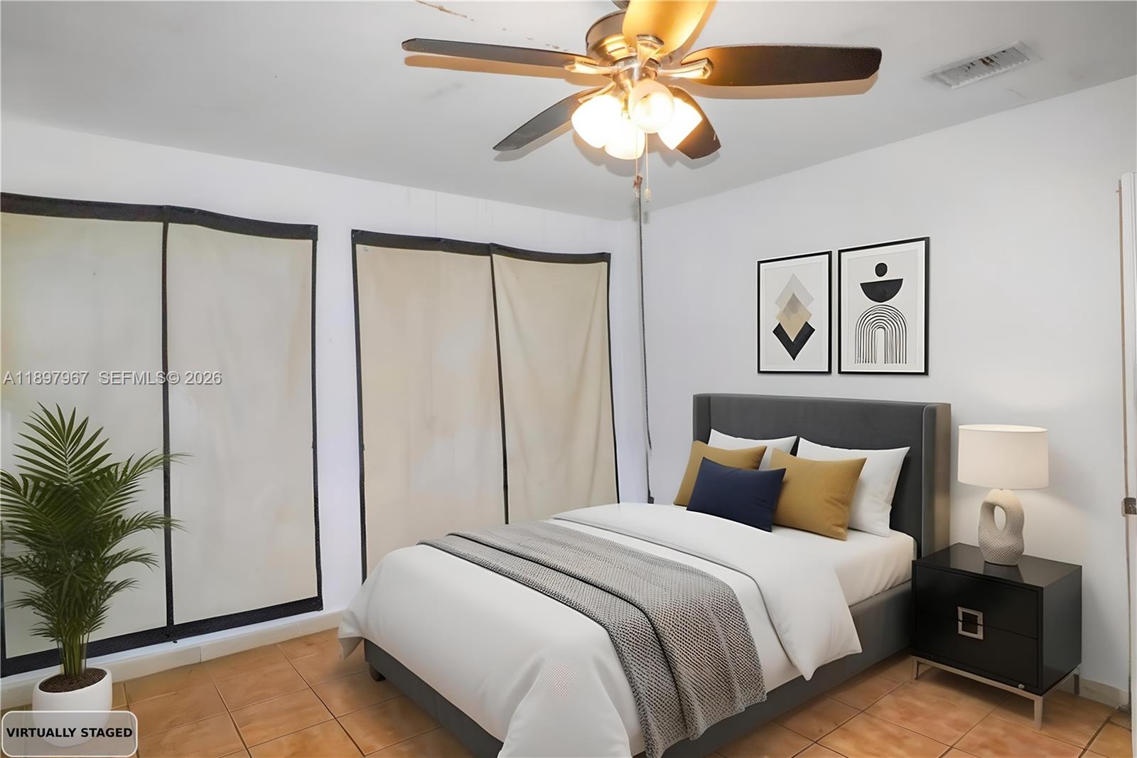 HOUSTON HEIGHTS - Residential Income