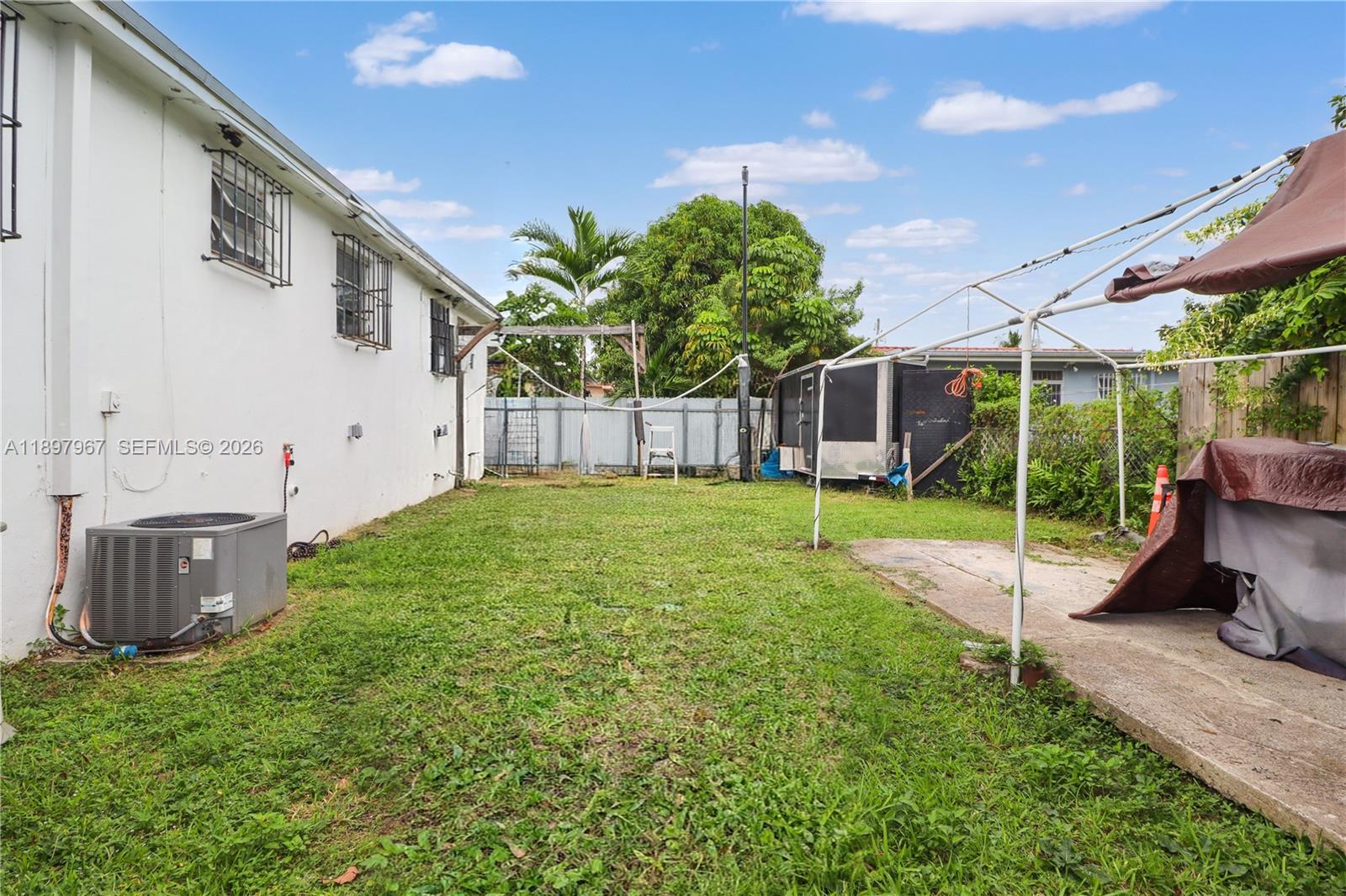 HOUSTON HEIGHTS - Residential Income