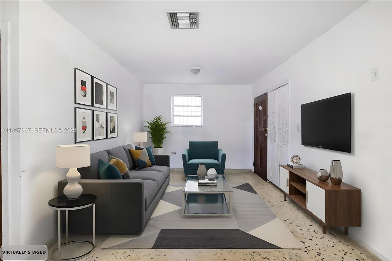 HOUSTON HEIGHTS - Residential Income