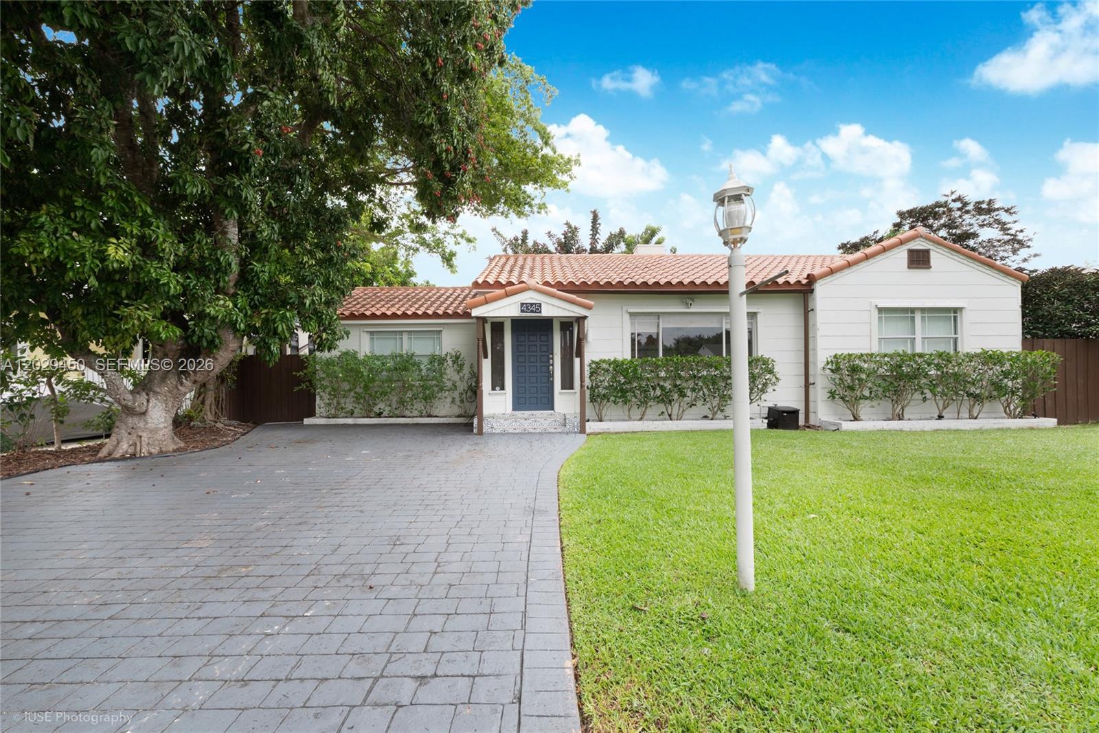 TRIANA - Residential