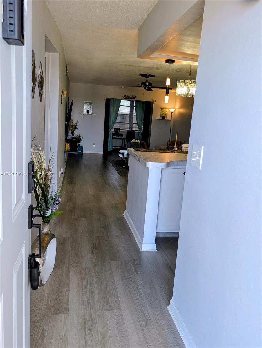 VILLAGE ROYALE ON THE GRE - Residential