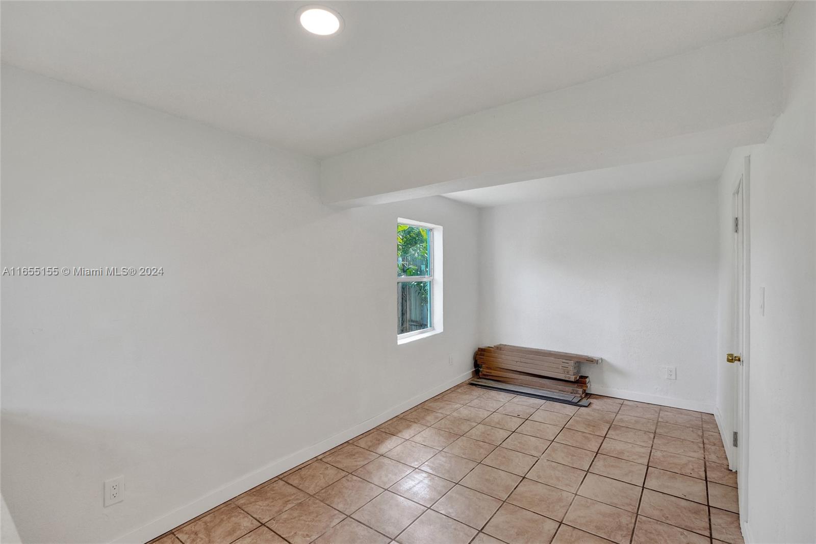 2ND ADDN TO LAWNDALE - Residential