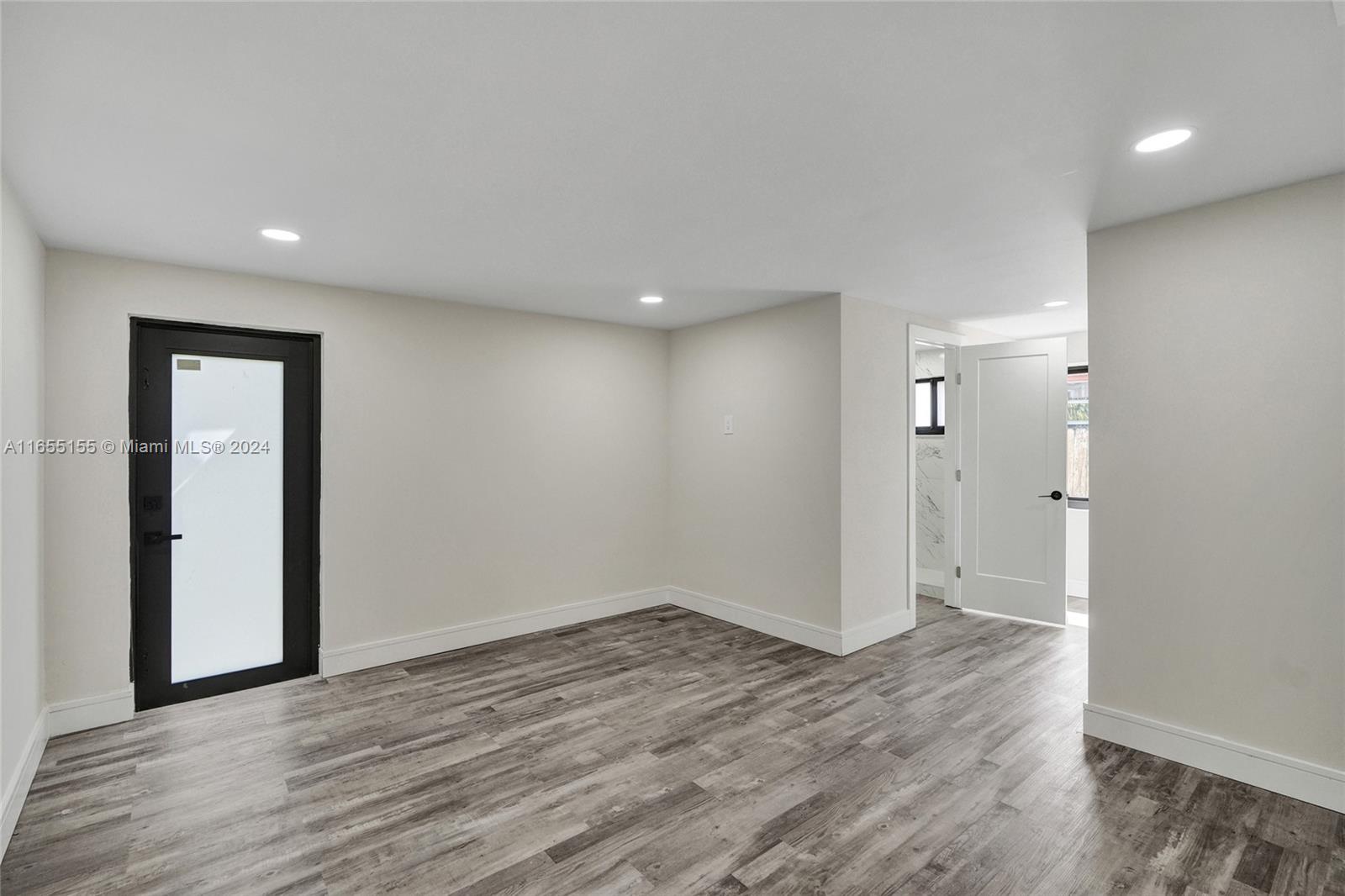 2ND ADDN TO LAWNDALE - Residential