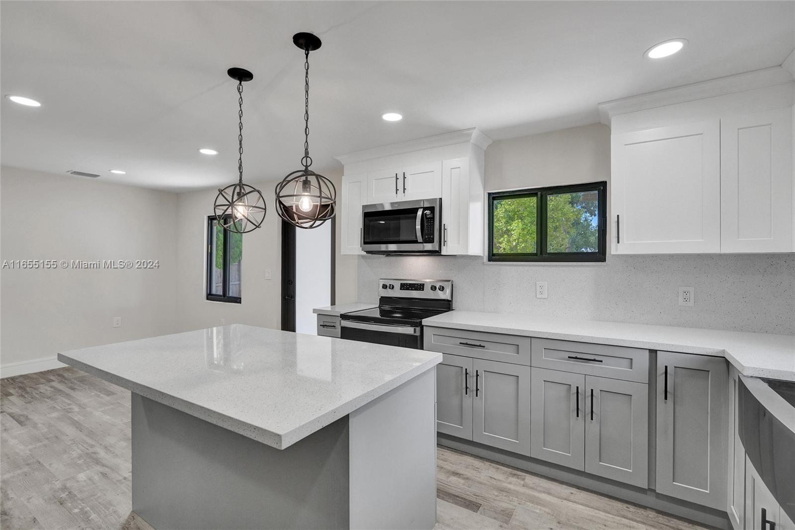 2ND ADDN TO LAWNDALE - Residential